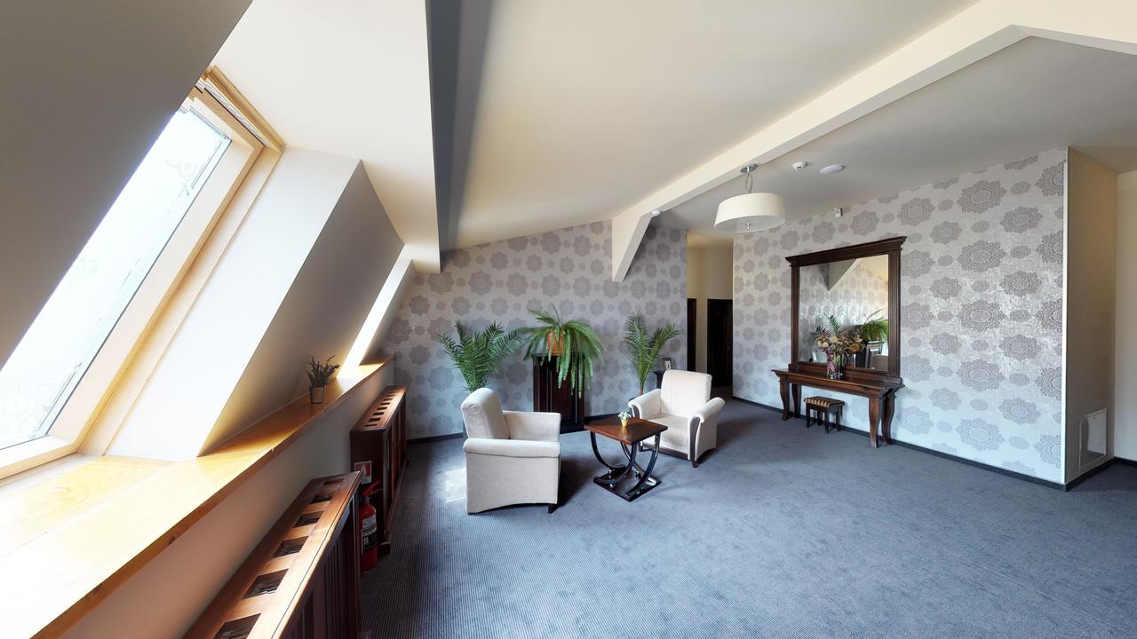 Pension Korona Сибиу Экстерьер фото